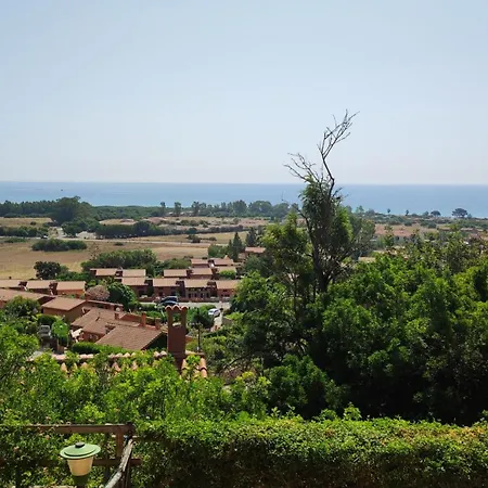 Clotilde Апартаменты *